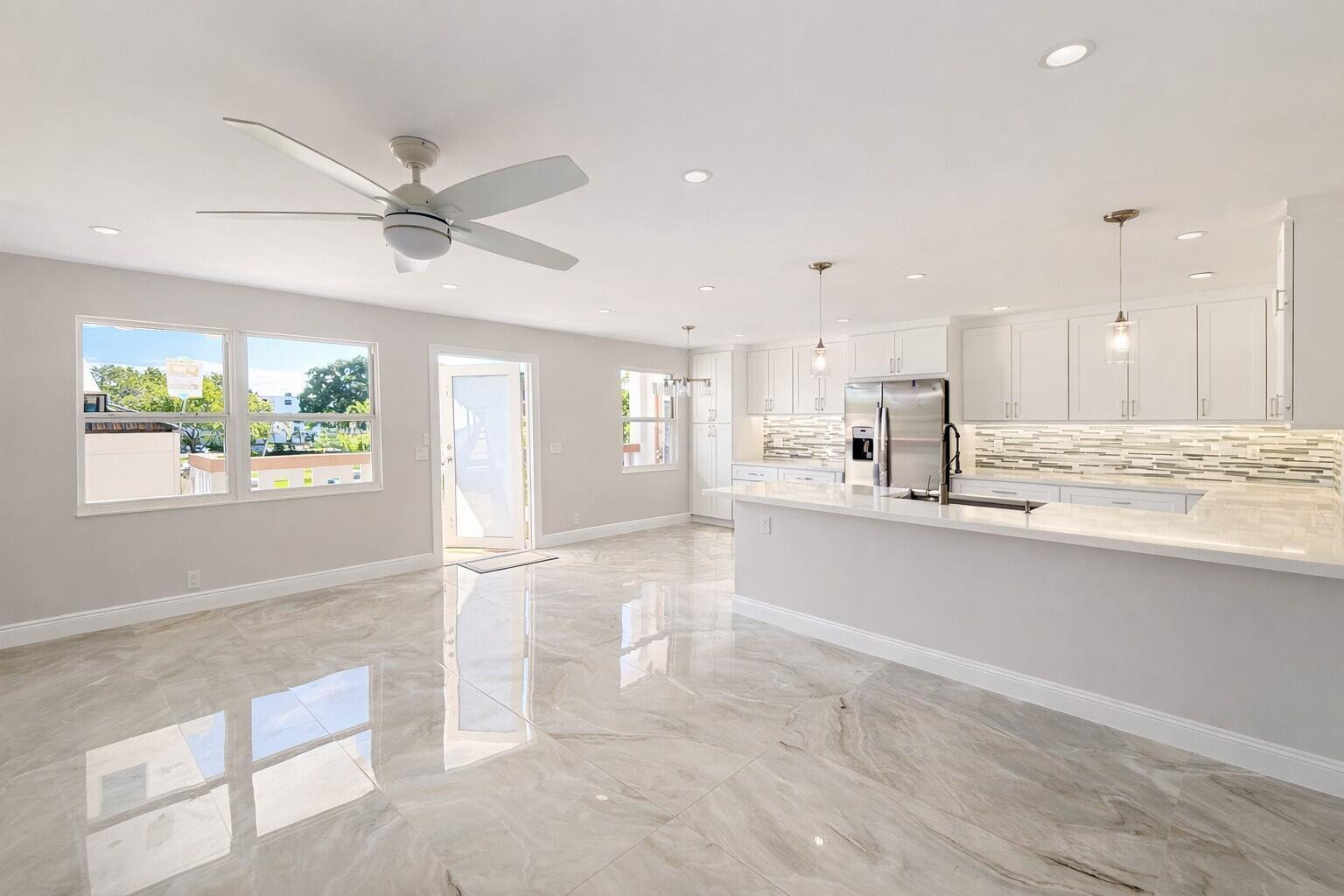2019 Wolverton East Boca Raton, FL 33434 - Photo 2 of 7 2019 002c