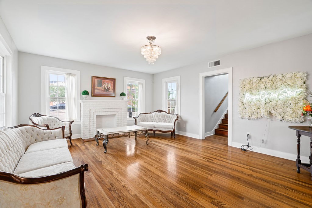 1720 2nd Street Corpus Christi, TX 78404 - Photo 4 of 36