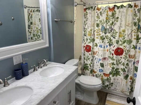 $2,800 | 2002 Greenwood Drive, Unit A, Tallahassee, FL 32303