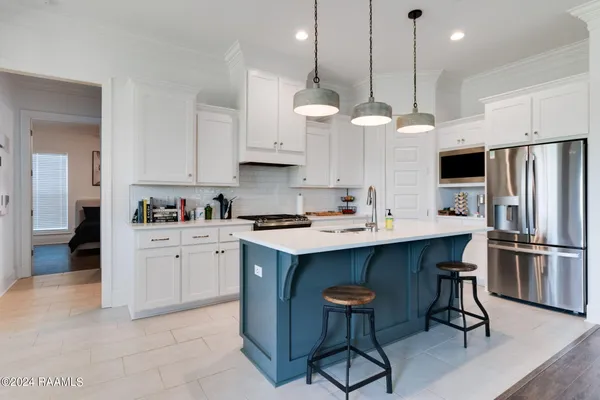 $2,700 | 201 Finsbury Lane, Lafayette, LA 70506