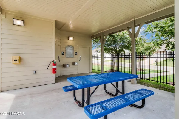 $2,700 | 201 Finsbury Lane, Lafayette, LA 70506