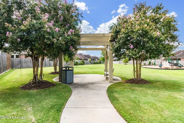 $2,700 | 201 Finsbury Lane, Lafayette, LA 70506