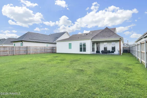 $2,700 | 201 Finsbury Lane, Lafayette, LA 70506