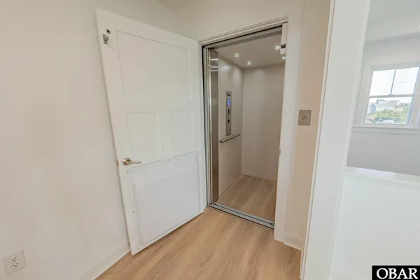 $1,999,000 | 27229 Hattie Creef Landing Court, Salvo, NC 27982