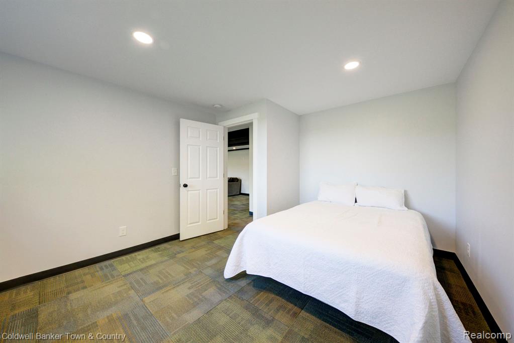 5465 East Allen Road Howell, MI 48855 - Photo 48 of 81