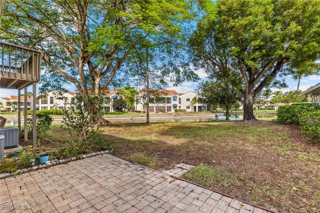 $229,900 | 4277 Island Circle, Unit 1, Fort Myers, FL 33919