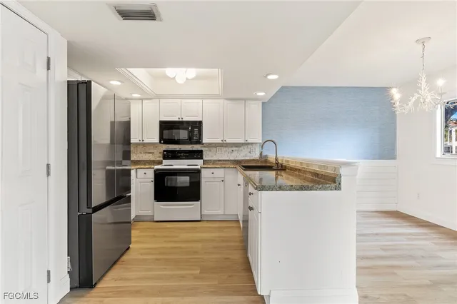 $229,900 | 4277 Island Circle, Unit 1, Fort Myers, FL 33919