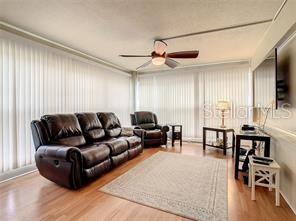 4780 Cove Circle, Unit 101 St. Petersburg, FL 33708 - Photo 3 of 18