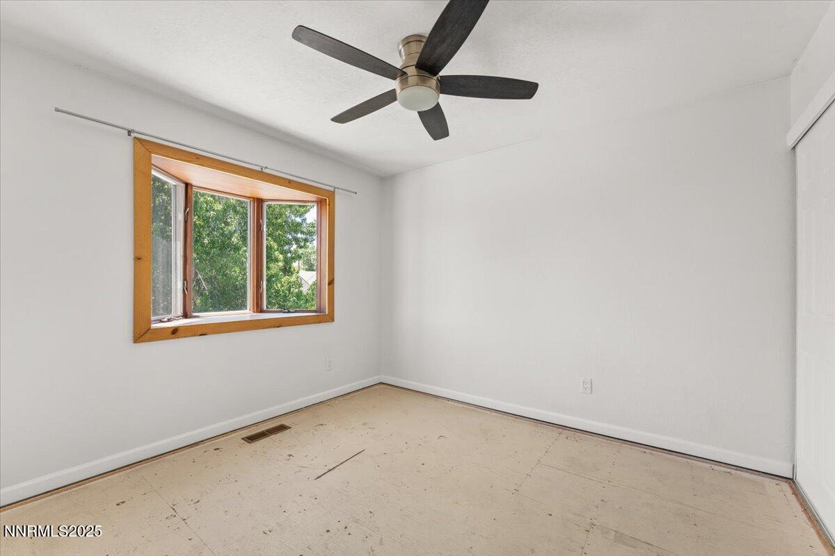 2060 Kings Row Reno, NV 89503 - Photo 22 of 37 an empty room with a window