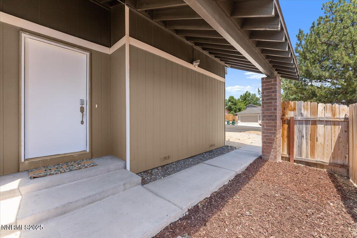 2060 Kings Row Reno, NV 89503 - Photo 34 of 37 a view of an entryway