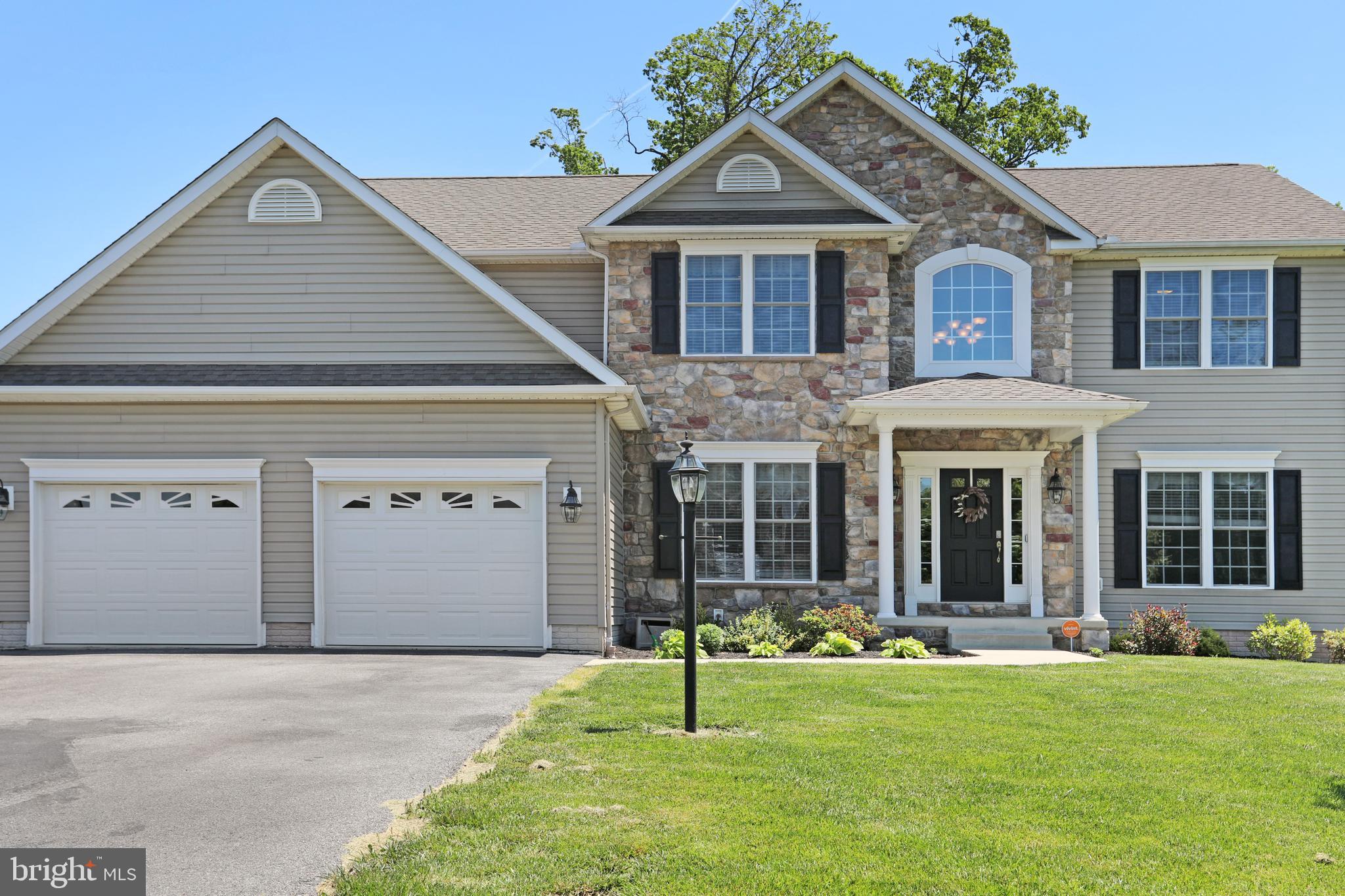 913 Riparian Drive Falling Waters, WV 25419 - Photo 13 of 65 Gallery Image 13