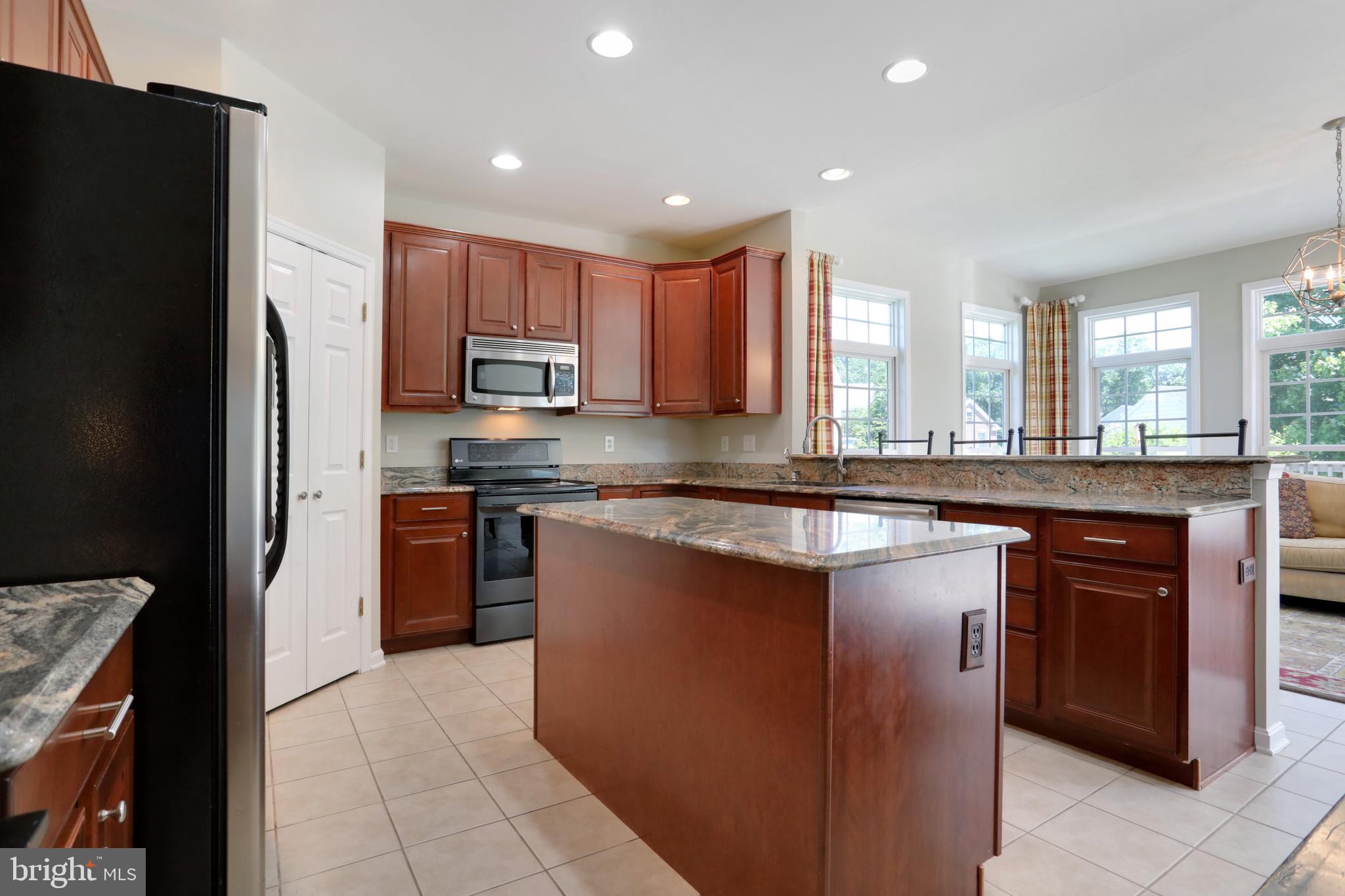 913 Riparian Drive Falling Waters, WV 25419 - Photo 17 of 65 Gallery Image 17
