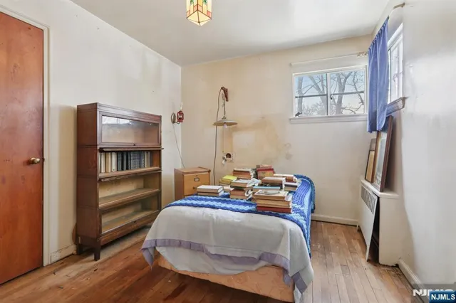 $799,000 | 261 Idaho Street, Paramus, NJ 07652