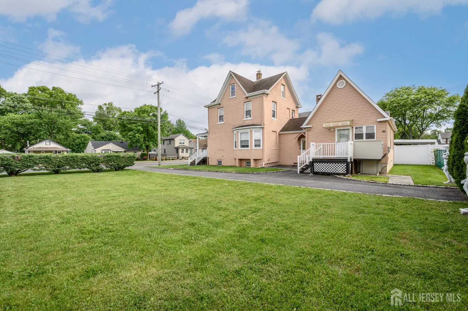 1120 Madison Hill Road Clark, NJ 07066 - Photo 42 of 51