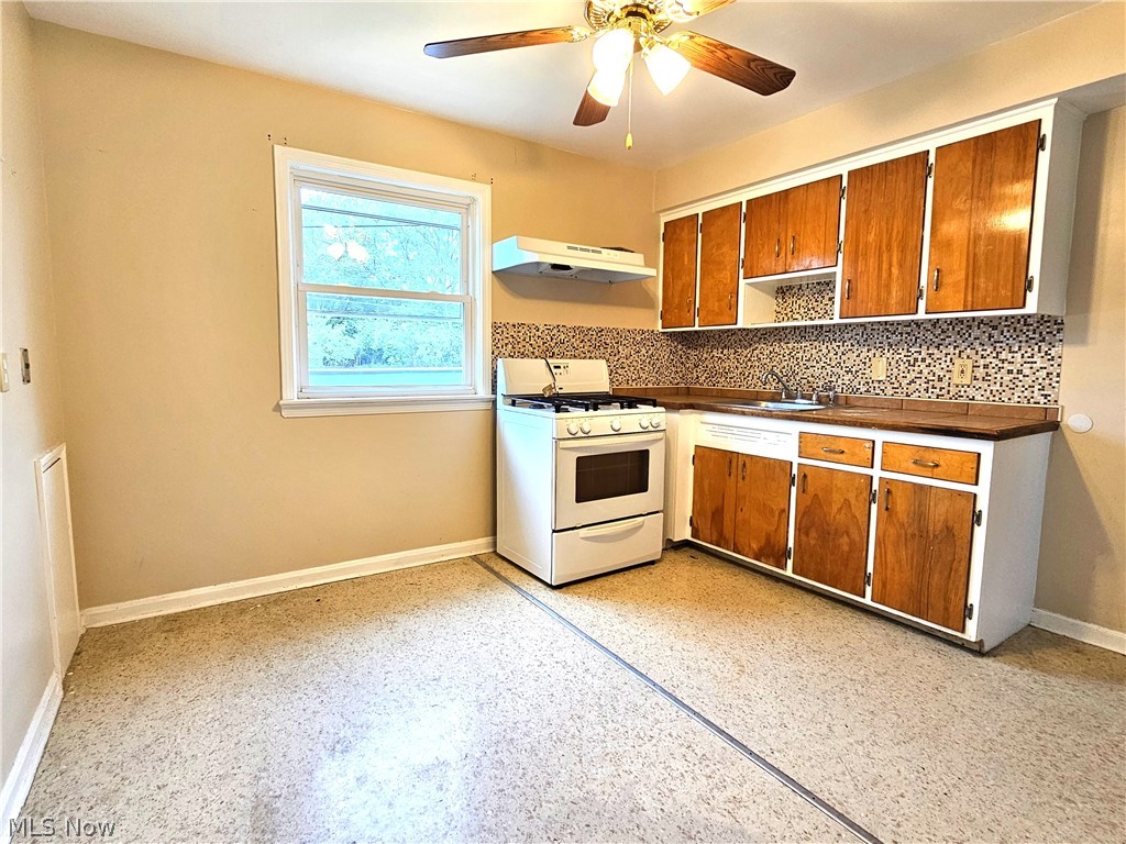4032 Ridge Road, Unit 3 Cleveland, OH 44144 - Photo 4 of 16
