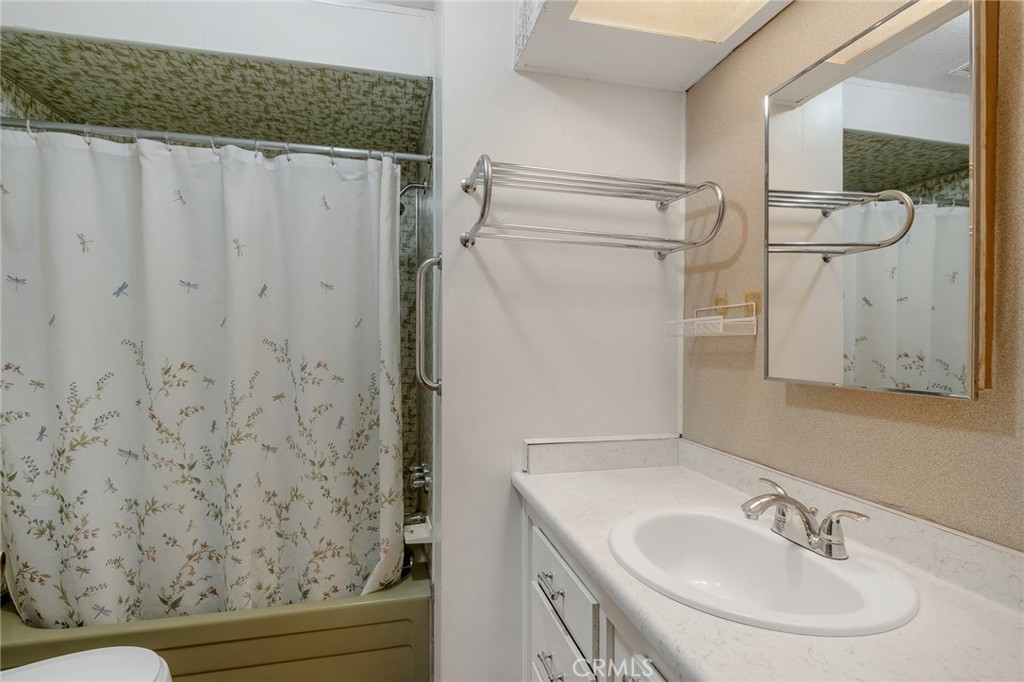 11414 Serra Road, Unit 38 Apple Valley, CA 92308 - Photo 19 of 25