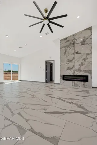 $290,000 | 693 San Jose, Chaparral, NM 88081