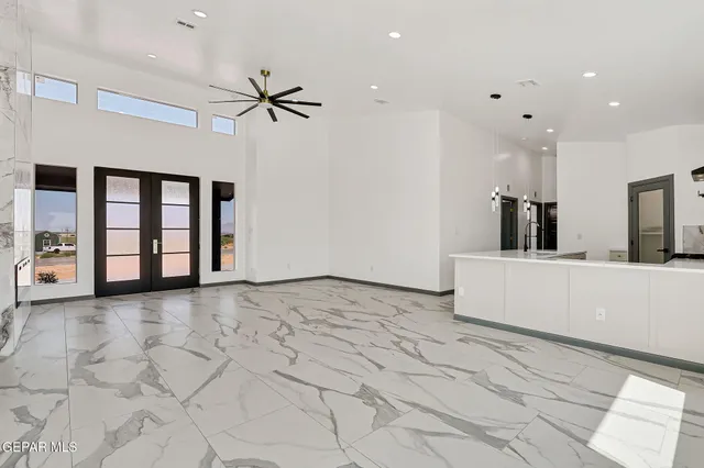 $290,000 | 693 San Jose, Chaparral, NM 88081