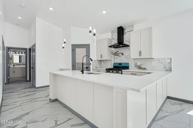 $290,000 | 693 San Jose, Chaparral, NM 88081