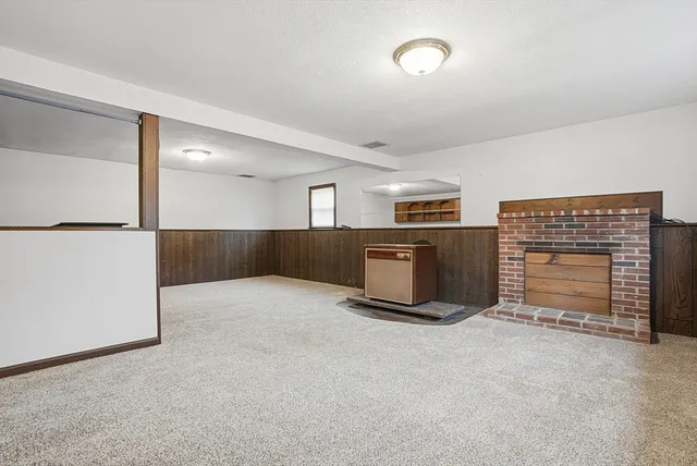 $575,000 | 4 Carby Drive, Mendon, MA 01756