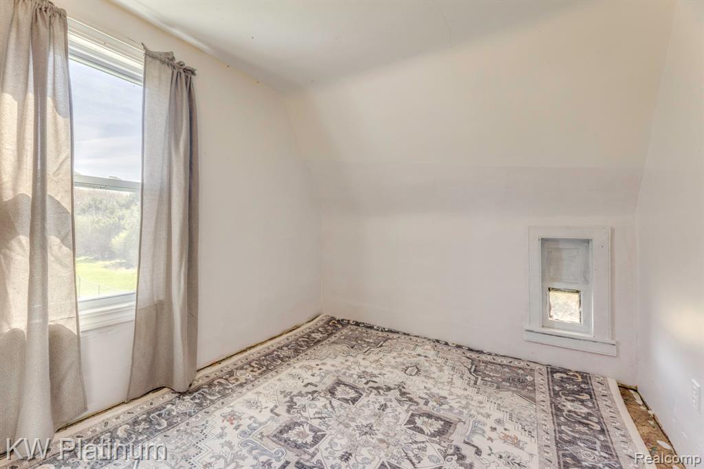 6674 Welch Road Yale, MI 48097 - Photo 18 of 25