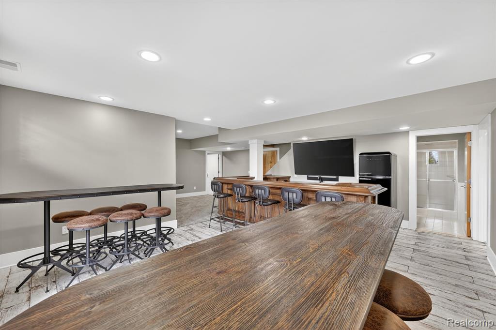 4176 Oak Tree Circle Rochester, MI 48306 - Photo 32 of 49