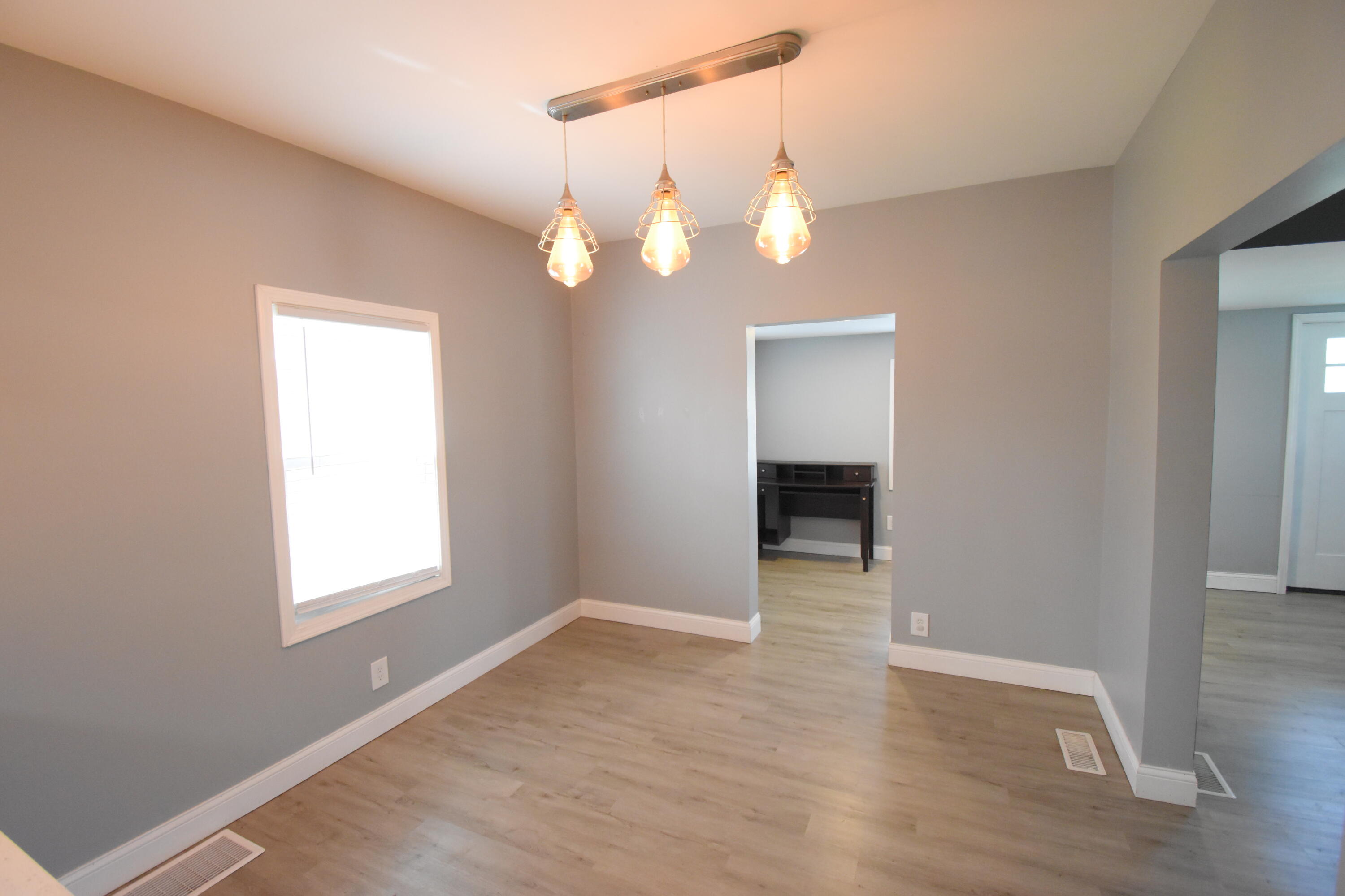 135 North Rachel Street Rensselaer, IN 47978 - Photo 12 of 59 3000x2000