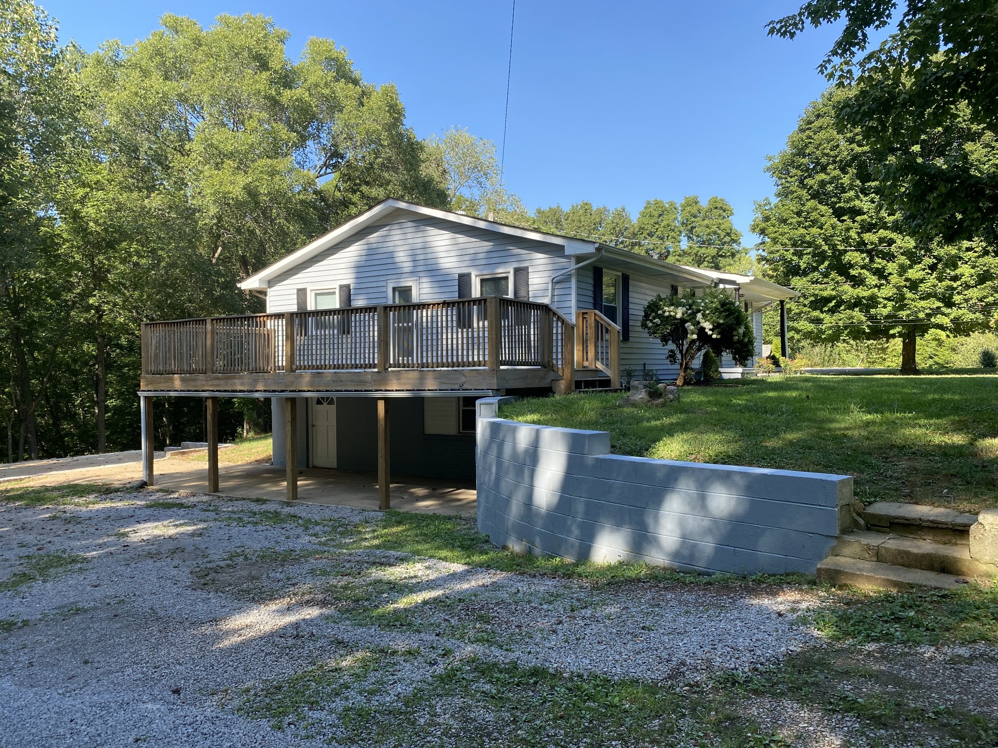 1035 Ervin Pace Road Chapmansboro, TN 37035 - Photo 6 of 50 Gallery Image 6