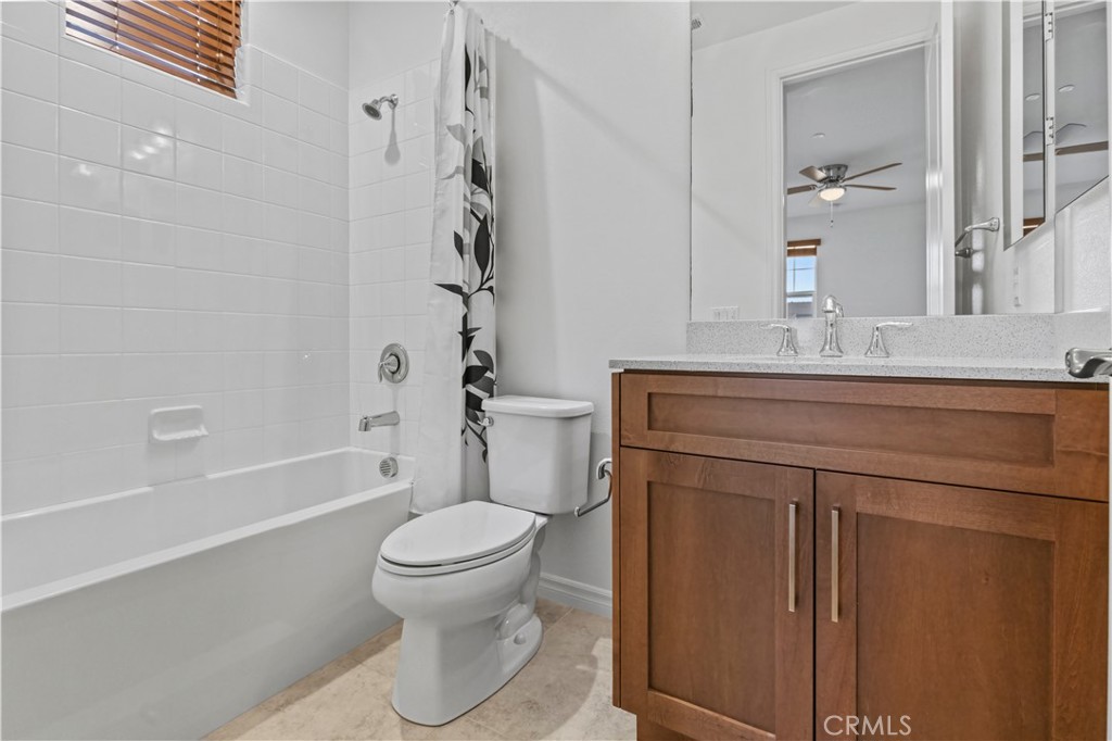 164 Newall Irvine, CA 92618 - Photo 27 of 69