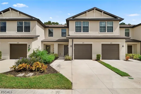 $1,750 | 14191 Oviedo Place, Fort Myers, FL 33905
