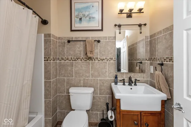 $389,000 | 4431 Big Leaf Lane, Indianapolis, IN 46239