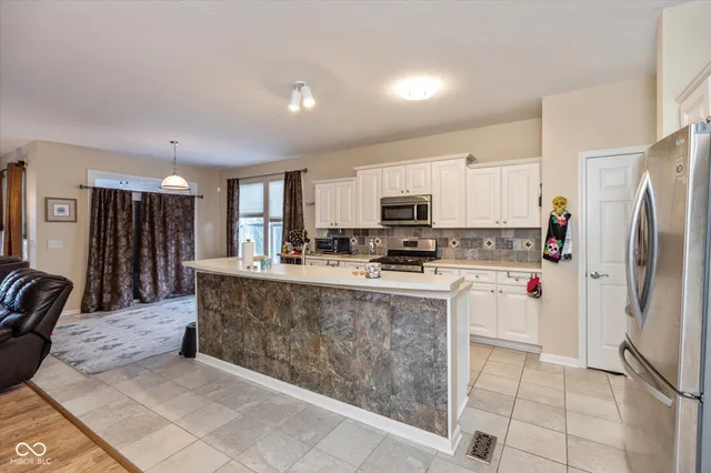 $389,000 | 4431 Big Leaf Lane, Indianapolis, IN 46239