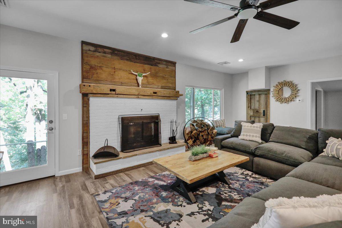 1448 Cross Keys Road Reading, PA 19605 - Photo 5 of 31 Gallery Image 5