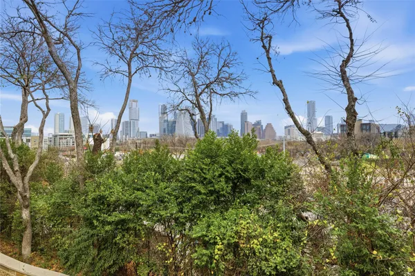 $2,900 | 1501 Barton Springs Road, Unit 104, Austin, TX 78704