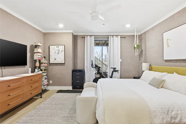 $2,900 | 1501 Barton Springs Road, Unit 104, Austin, TX 78704