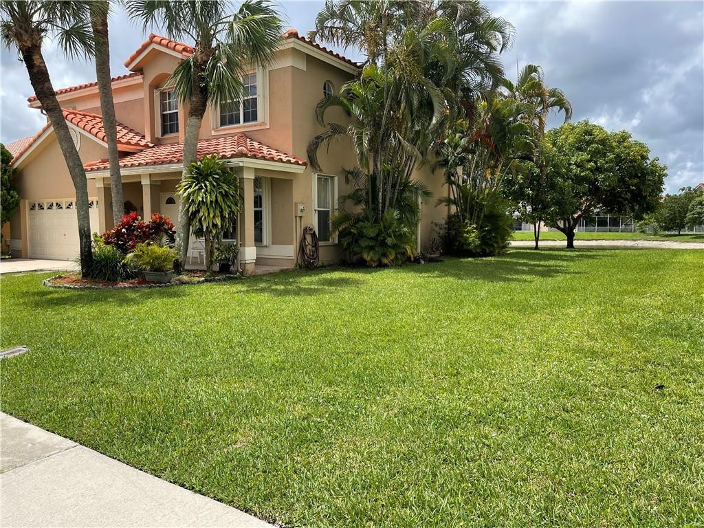 18022 Clear Brook Circle Boca Raton, FL 33498 - Photo 3 of 34 Photo 3