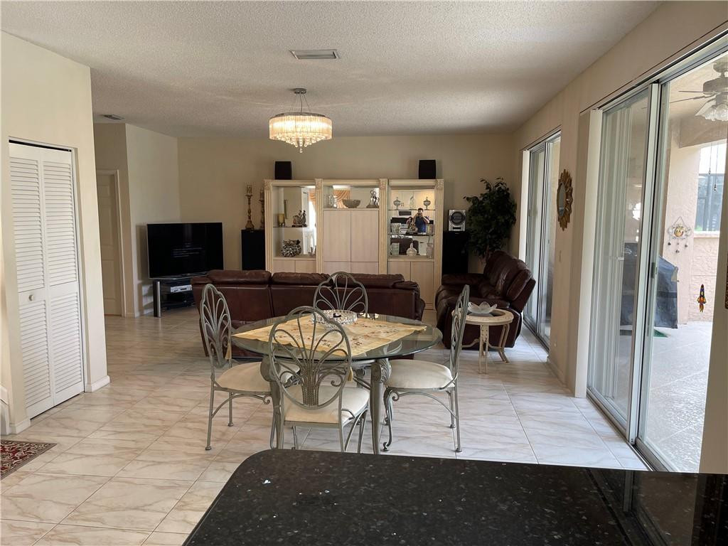 18022 Clear Brook Circle Boca Raton, FL 33498 - Photo 32 of 34 Photo 32
