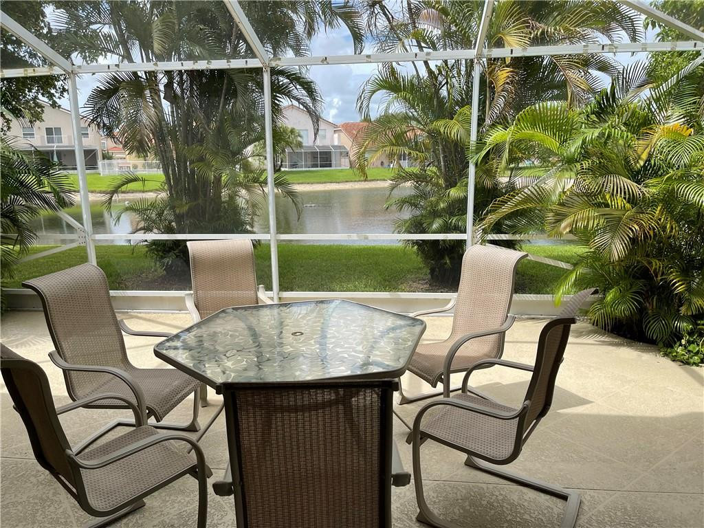 18022 Clear Brook Circle Boca Raton, FL 33498 - Photo 6 of 34 Photo 6