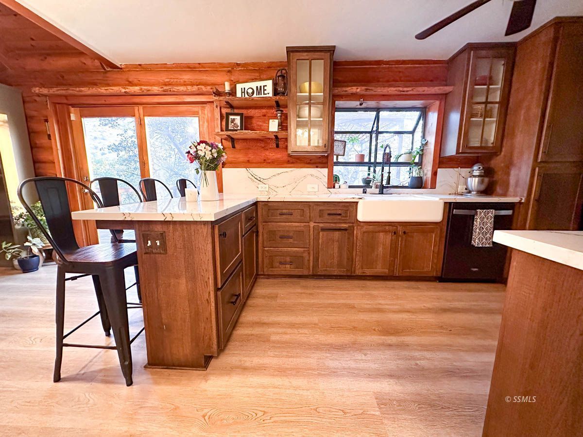 567 Mountain Shadow Road Wofford Heights, CA 93285 - Photo 11 of 37