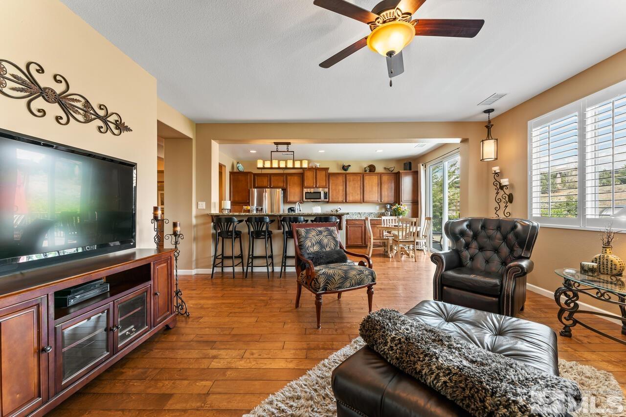 2330 Maple Leaf Trail Reno, NV 89523 - Photo 8 of 40 Photo 8