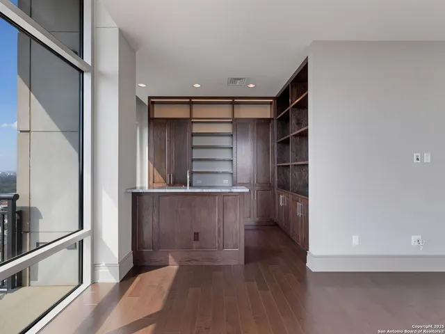 a view of walk in closet