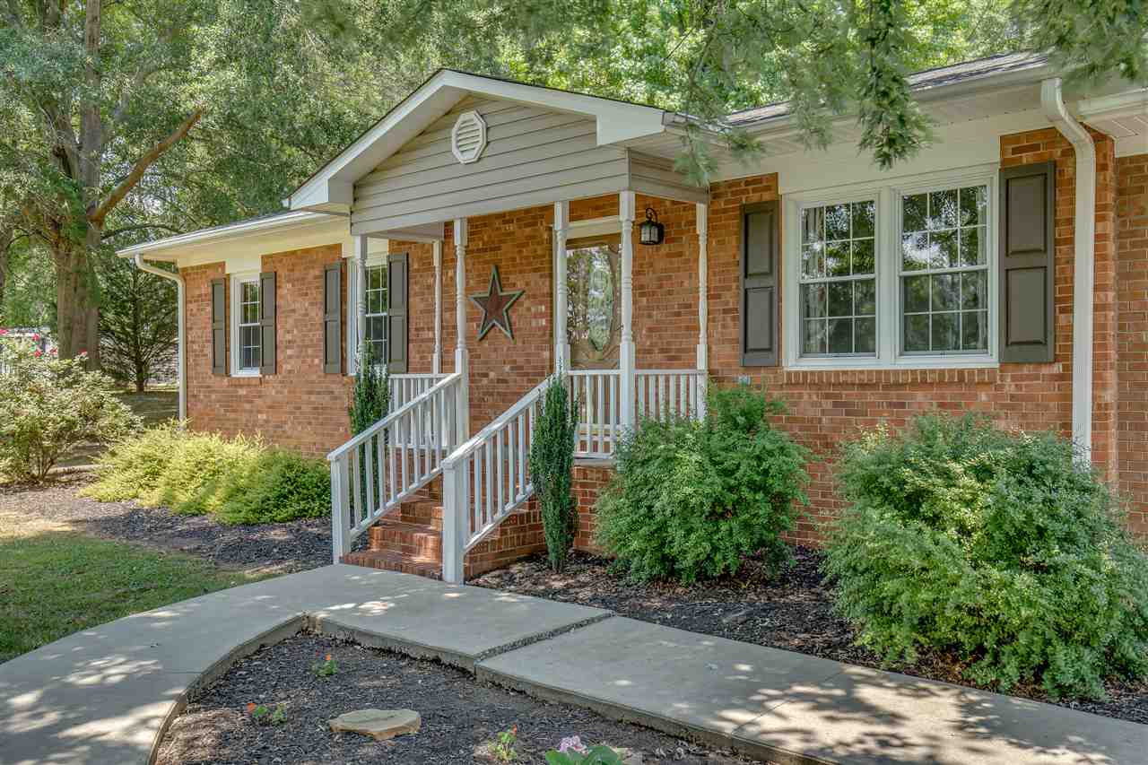 202 Matheu Road Inman, SC 29349 - Photo 3 of 23