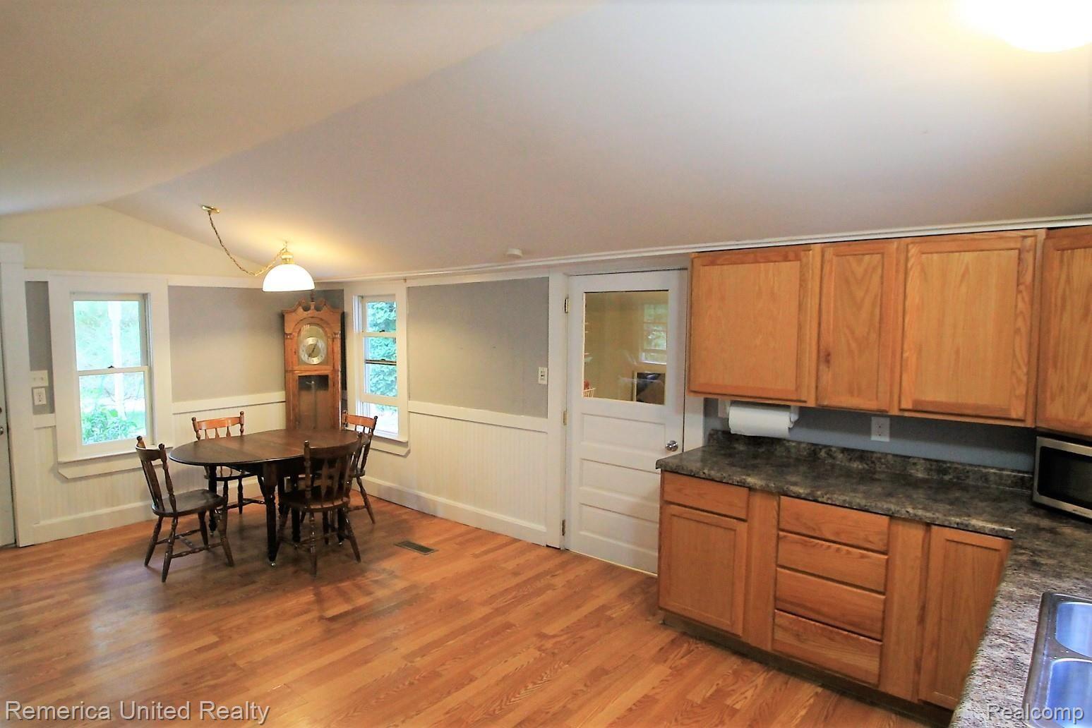 2675 Mason Road Howell, MI 48843 - Photo 11 of 46 IMG_1883.JPG