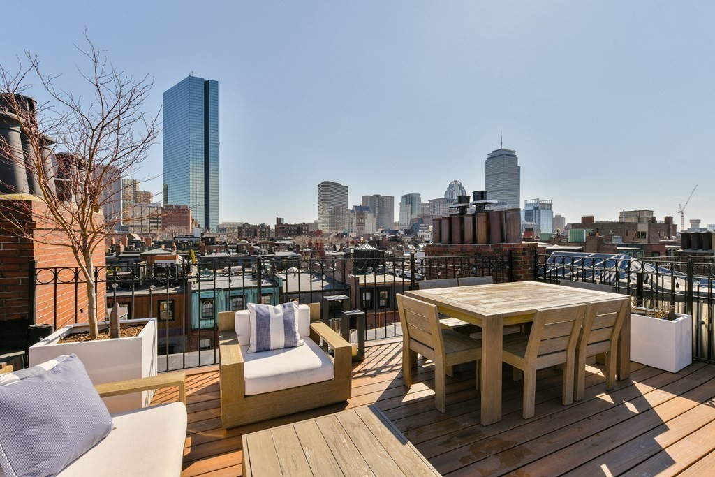 223 Beacon Street, Unit 4 Boston, MA 02116 - Photo 16 of 17