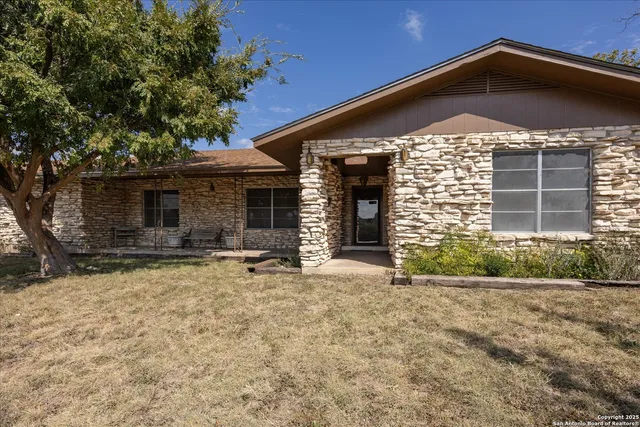 $679,000 | 542 Fm 473, Comfort, TX 78013