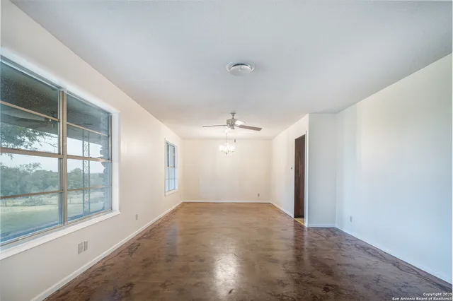 $679,000 | 542 Fm 473, Comfort, TX 78013