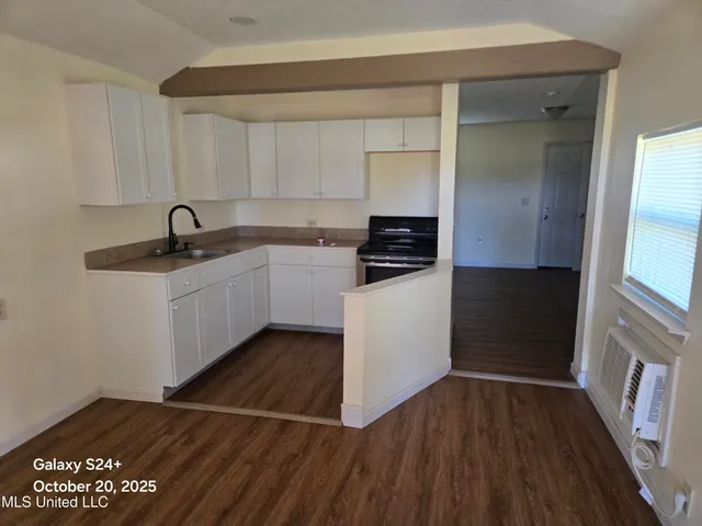 $57,000 | 238 Front Street, Silver City, MS 39166