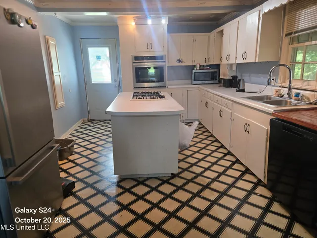 $57,000 | 238 Front Street, Silver City, MS 39166