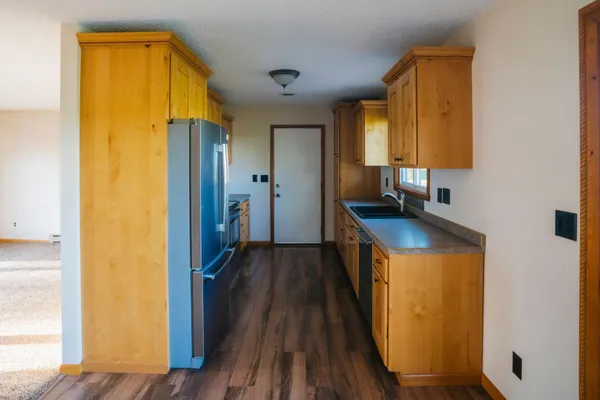 $647,500 | 11386 33k Street Southeast, Valley City, ND 58072