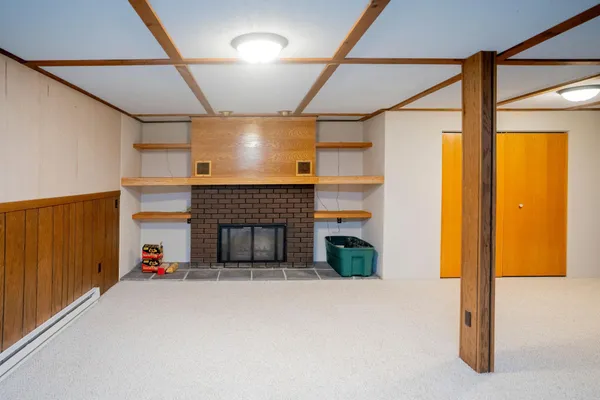 $647,500 | 11386 33k Street Southeast, Valley City, ND 58072